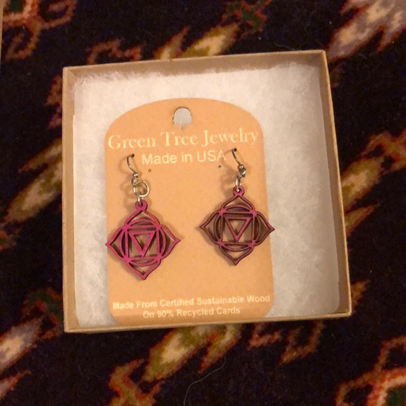 Sustainable, pink, carved wood earrings. Bought from boutique but never worn. - Picture 1 of 3